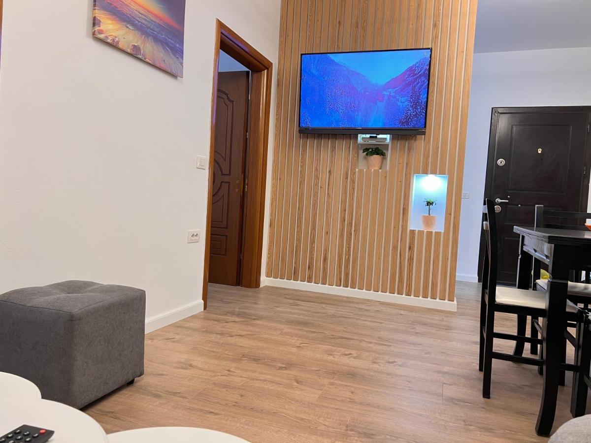 Arteg Apartments دراس المظهر الخارجي الصورة