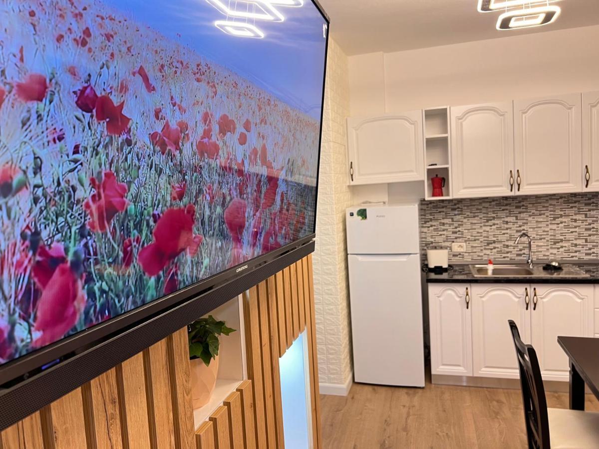 Arteg Apartments دراس المظهر الخارجي الصورة